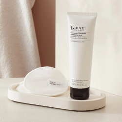 Evolve Soothing Ceramide Cleansing Milk 100 ml