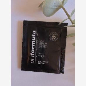 pHformula C.C. cream SPF 30 - Light Medium Produktprov 2 ml